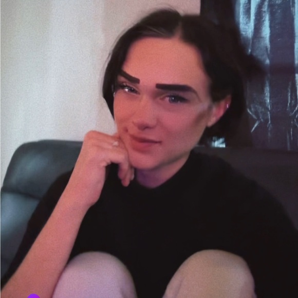 Like This To Be Notified When I Go Live - Picture 14 of 15